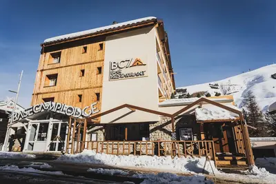 Image de Près des Pistes! Suite Confortable avec Wi-Fi | By LeaveTown