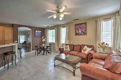 Image de Sacramento Home w/ Fenced Yard: 6 Mi to Dtwn!