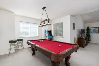 Pet Friendly Yosemite 30min Lrg 4/3 Pool Table