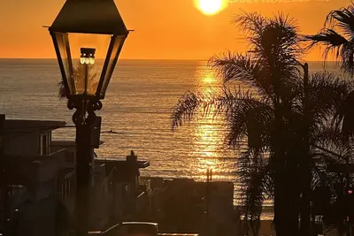 Image de Prime Manhattan Beach just steps to beach!
