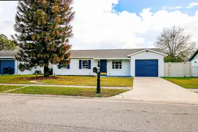 Image de Brand NewPainted Vacation Hse NrUCF PetsOK Fenced