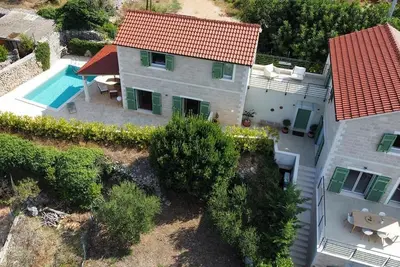 Image de A new built Villa at the heart of Vrboska on the island of Hvar.