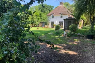 Image de Tennis Court Cottage Sussex Village South Downs
