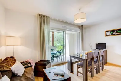 Image de Wifi, 50m du centre station, terrasse, balcon, parking, télévision, casier à ski, 40m², Peyragudes