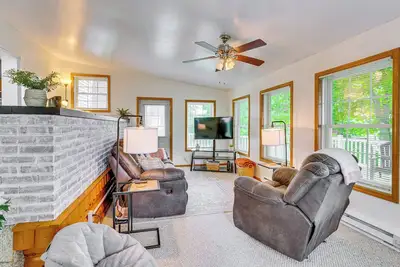 Image de 'The Shady Cottage' Millersburg Getaway w/ Deck