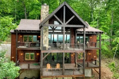 Image de Luxury Cabin | Stunning Mtn Views | Hot Tub