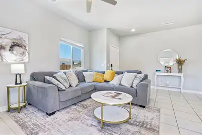 Image de Spacious 3-bedroom vacation home 20 minutes from Agua Caliente Casino