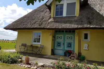 Image de Thatched roof house Silmenitz 1b on RĂĽgen