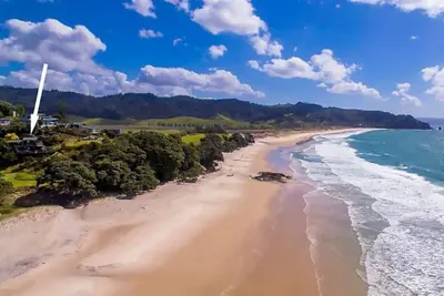 Image de Otama Beachfront - the beach at your door