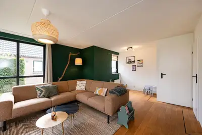 Image de Atmospheric holiday home with large garden near Nijmegen