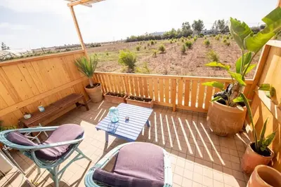 Image de villa moderne avec piscine en pleine campagne à 40 min de Casablanca
