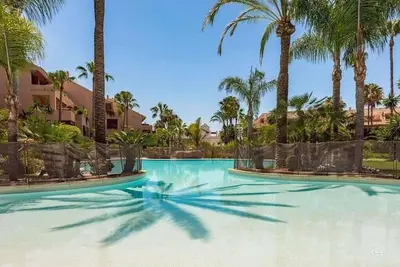 Image de Apartment a few steps away from one of Marbella's best beaches!