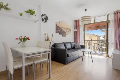 Image de Seaview family apartment in Benalmadena by Costarentals - Ref 107