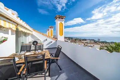 Image de Panoramic penthouse in Riviera del Sol by Costarentals - Ref 50