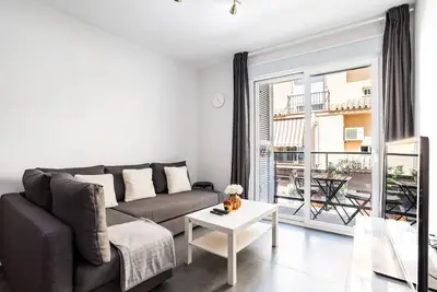 Image de Beach Tapas apartment in Fuengirola Old Town by Costarentals - Ref 182