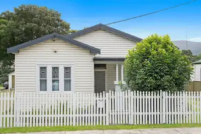 Image de Spacious 3br House near Figtree Grove - 8mins walk
