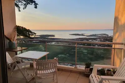 Image de Appartement vue mer, pieds dans l'eau