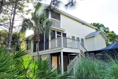 Image de 20% Off August! Plantation Home, Dog Friendly, Private Pool, Sleeps 10! !