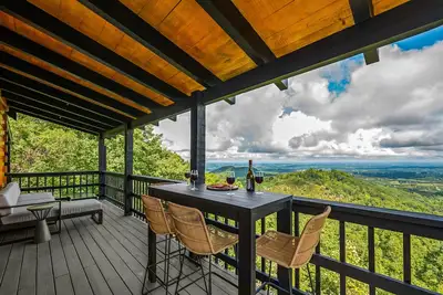Image de Ridgetop Views! Arcade+Hot Tub+Fire Pit+Privacy