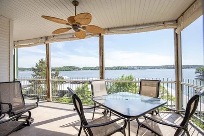 Image de Breathtaking Views - Two Pools - Enclosed Balcony