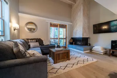 Image de Cozy mountain hideaway for hikers, skiers and chefs!