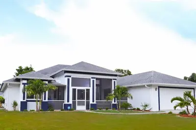 Image de Vero Beach By Beach 8 Beds 2800 Sq Ft 11 Person Huge House Vaulted Ceilings