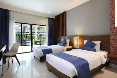 Image de Phuket Town, 7 km from Chinpracha House, Room with pool access.