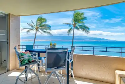 Image de Endless Ocean Views from Maalaea's Shoreline
