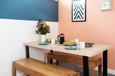 Image de Boutique Lancaster Apartment Free Parking