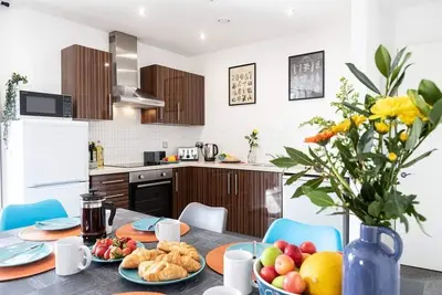 Image de City View Apartment | Free Parking | Balcony