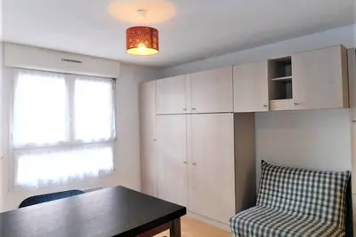 Image de Studio moderne au cœur de Saint-Jean-de-Luz, à deux pas de la plage et des Halles