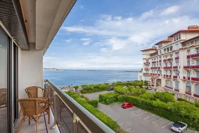 Image de Studio confortable avec parking à Saint-Jean-de-Luz, proche plage