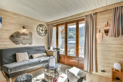 Image de Charmant studio 24m² au cœur des Gets, proche commerces et pistes, balcon exposé Sud