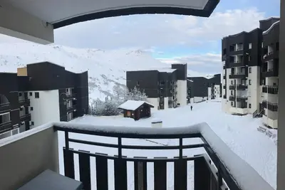 Image de Les Menuires Aux pieds des pistes et commerces pour 5 personnes.