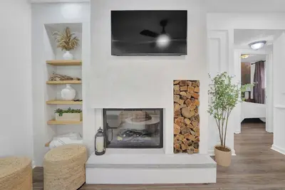 Image de Near Atlanta Downtown and attractions, WiFi, free parking, Business Ready