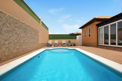 Maison de vacances 'Villa Contenta' avec piscine et Wi-Fi
