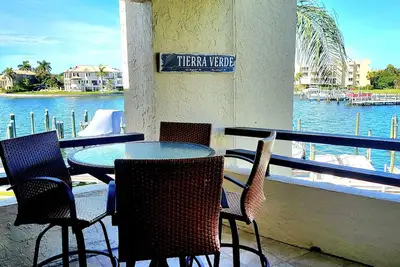 Image de Waterfront condo completly remodeled in great location