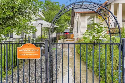 Image de Old North End Retreat. Minutes to Garden of the Gods & Downtown. Pet Friendly