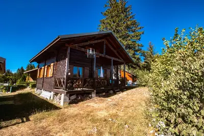 Image de Chalet du Bois Joli - Deux Chambres Chalet, Couchages 6