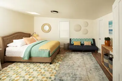 Image de Sea Glass Casita/ Walking Distance to BeachDowntown