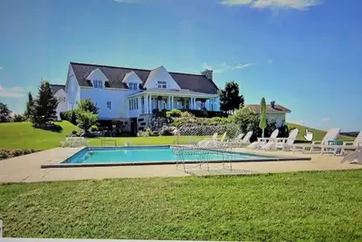 Image de 2023 Vineyard House