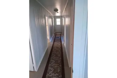 Image de Cheerful 5 Bedroom Cottage Mins from Casino