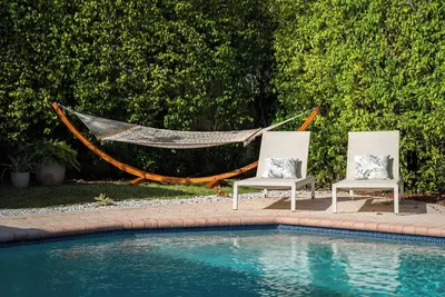Image de Bluescape: Relaxing getaway home 3 min from beach!