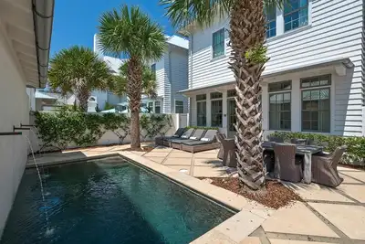 Image de Private Beach Access-Private Pool-Spectacular Getaway Retreat-5 Bedrooms-Bikes