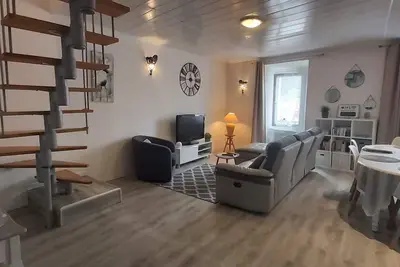 Image de Loft refait à neuf dans une ancienne maison de village