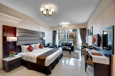 Image de Deluxe King Room Walk from Difc Metro Station