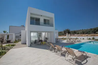Image de The Complete Guide to Renting Your Exclusive Holiday Villa in Protaras with Private Pool and Close to the Beach
