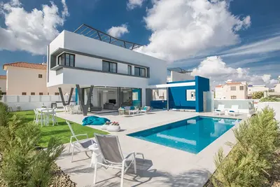 Image de The Complete Guide to Renting Your Exclusive Holiday Villa in Protaras with Private Pool and Close to the Beach