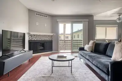 Image de Ideal Redwood City 2br w/ W/D & Pool, nr Tj & Wf, by Blueground