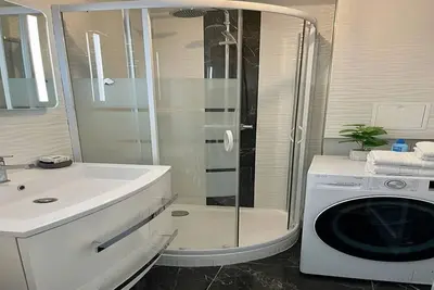 Image de Appartement rénové avec vue mer